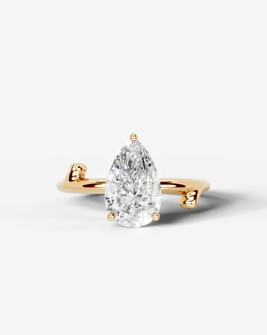 Nature's Embrace (Pear) 14k Yellow Gold 001