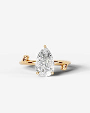 Nature's Embrace (Pear) 18k Yellow Gold 001
