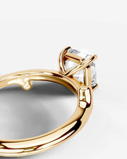 Nature's Embrace (Radiant) 14k Yellow Gold 004