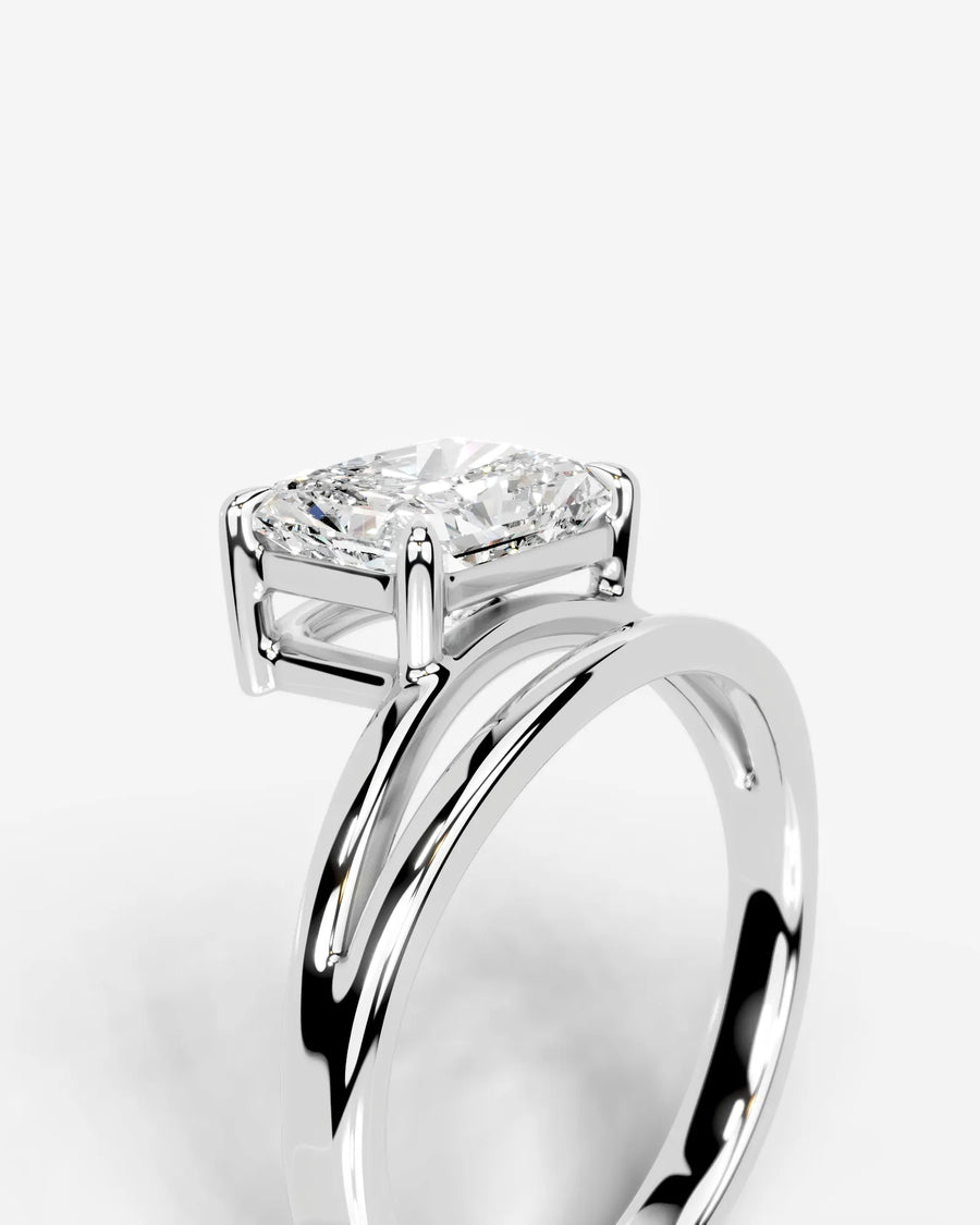 Polly (Elongated Radiant) Platinum 005