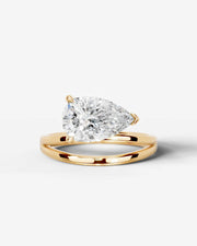 Polly (Pear) 18k Yellow Gold 001