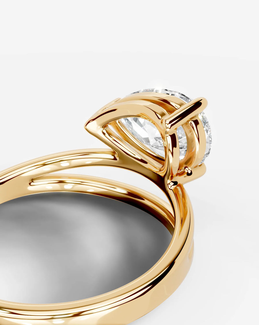 Polly (Pear) 14k Yellow Gold 002