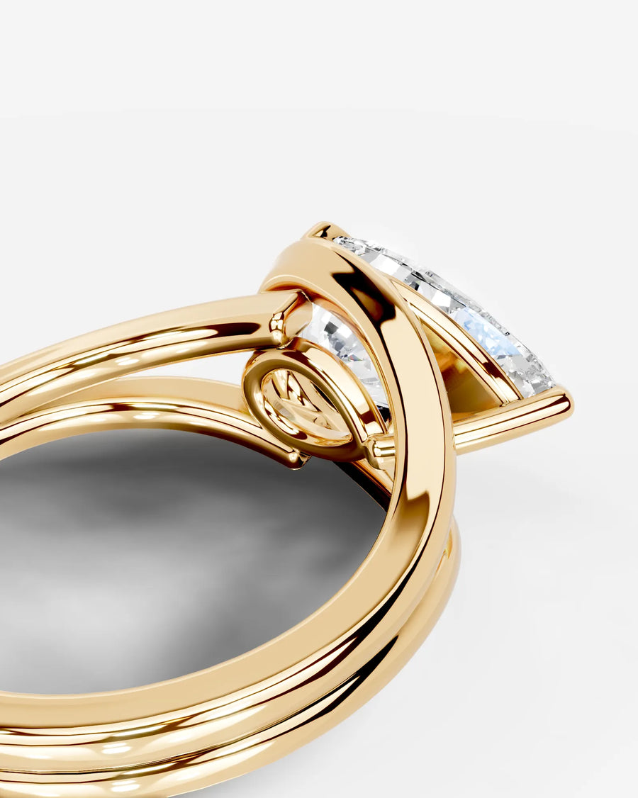 Sia (Pear) 14k Yellow Gold 002