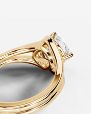 Sia (Cushion) 18k Yellow Gold 002