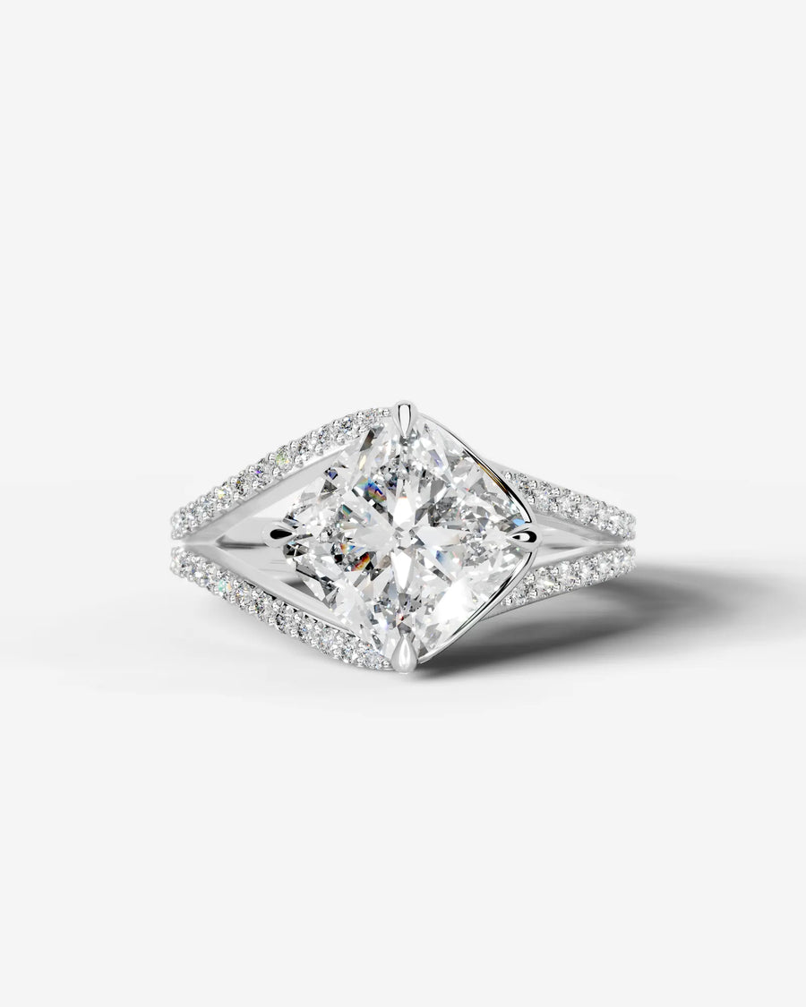 Sia Halo (Cushion) Platinum 001