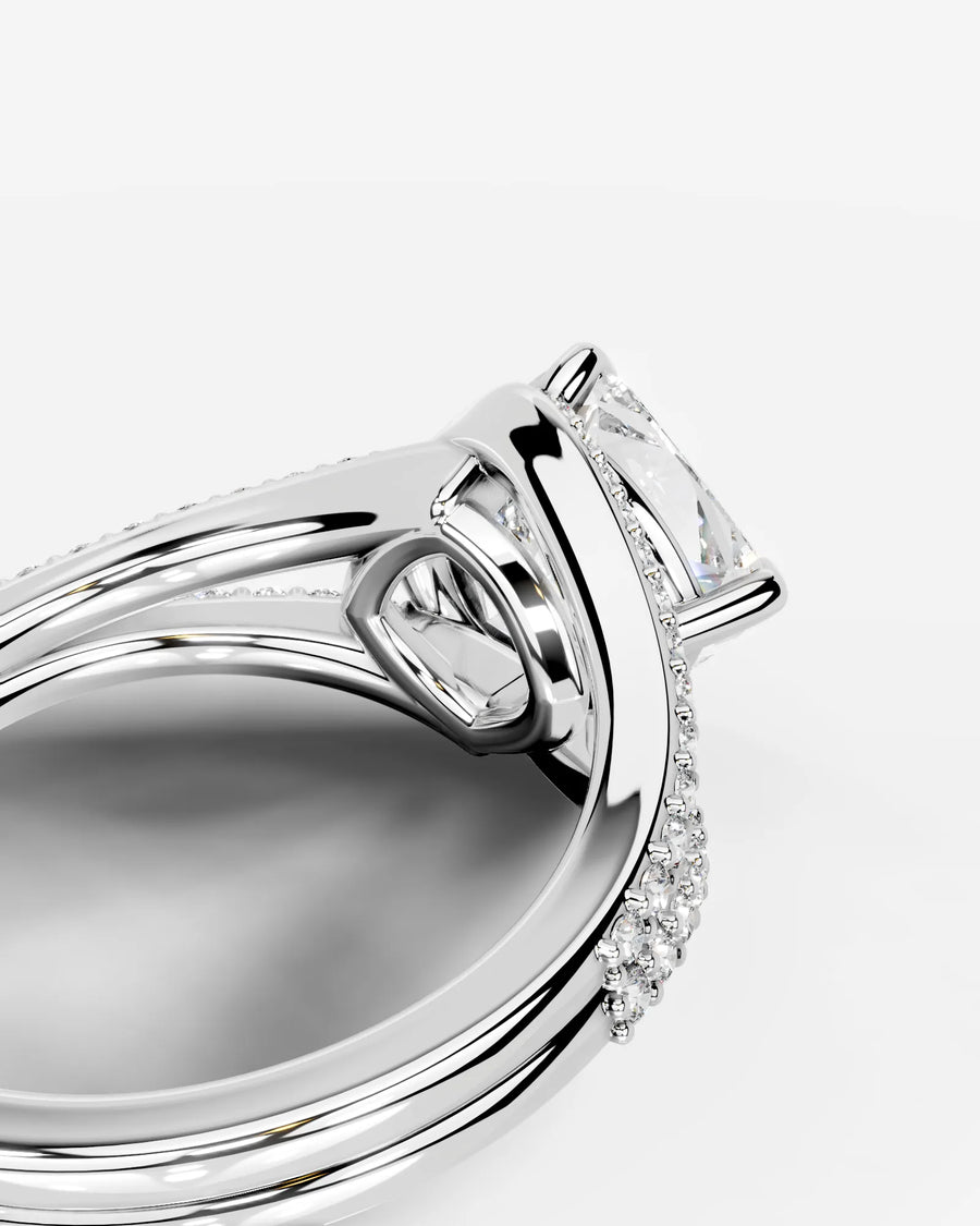 Sia Halo (Cushion) Platinum 002
