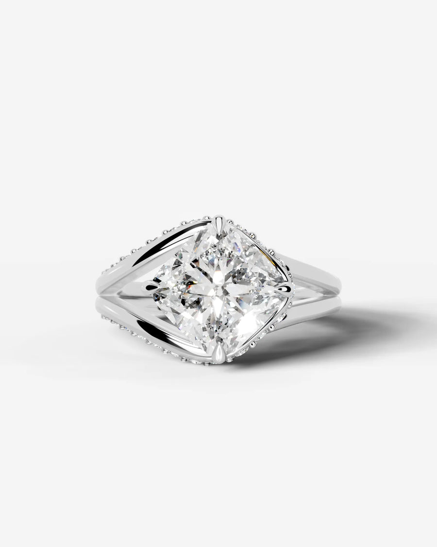 Sia Hidden (Cushion) 18k White Gold 001