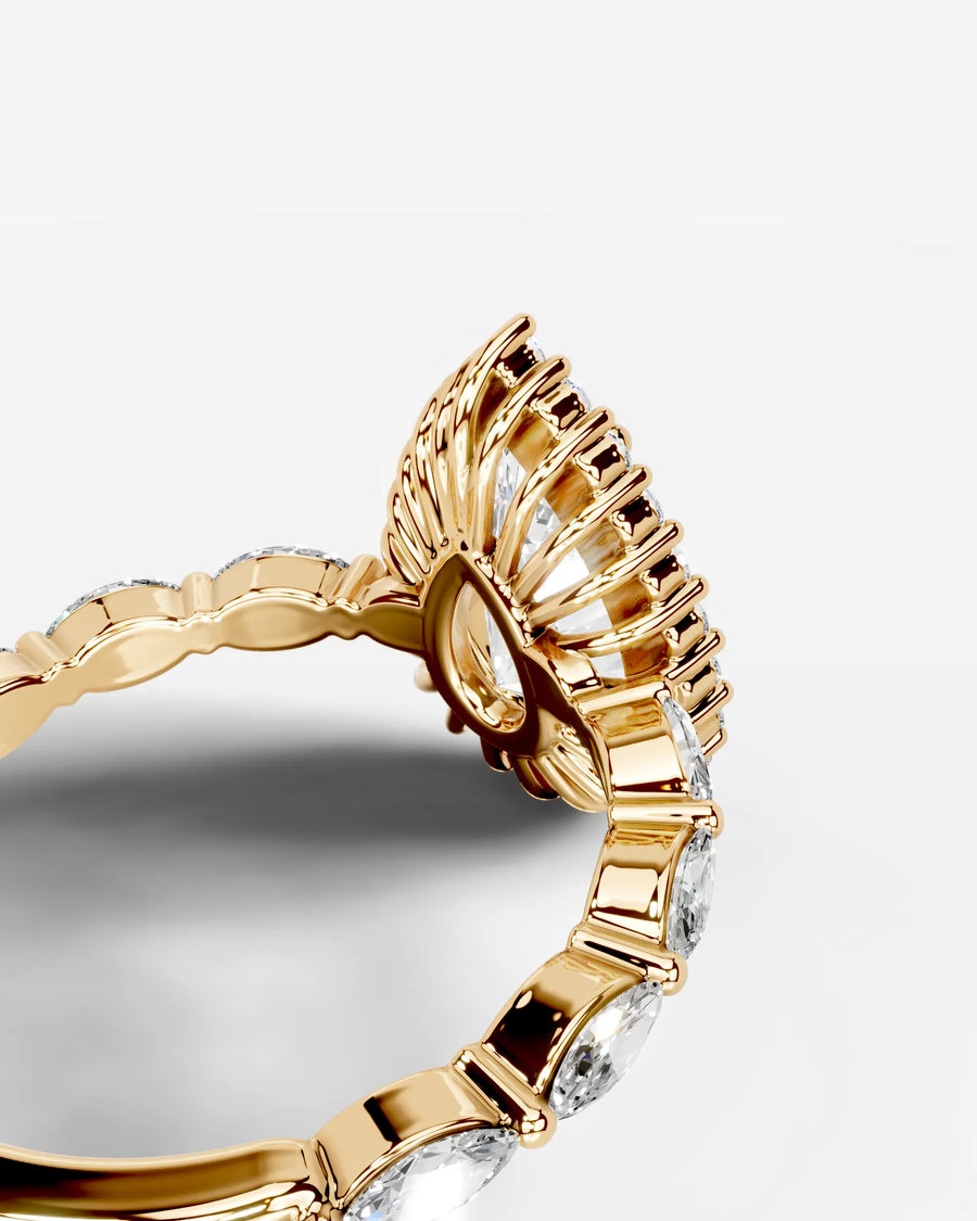 Helena (Pear) 18k Yellow Gold 004