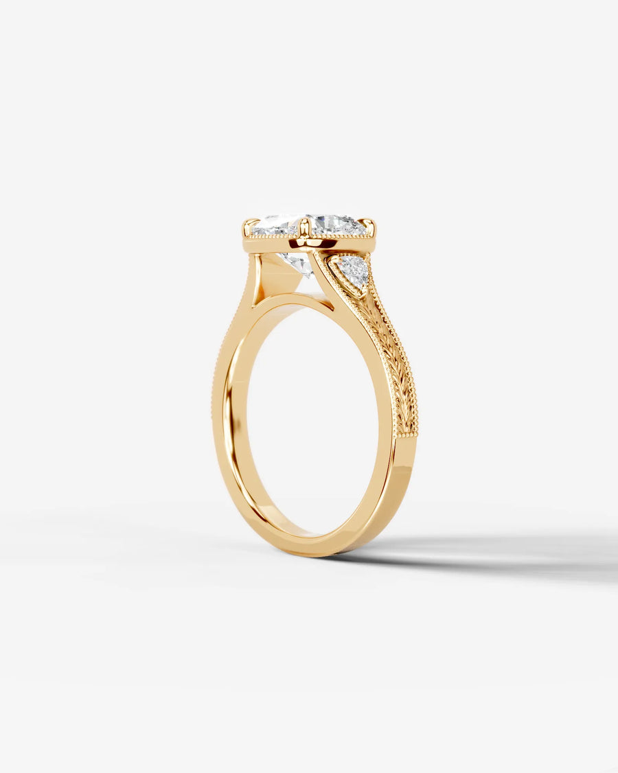 Tessa (Cushion) 18k Yellow Gold 004