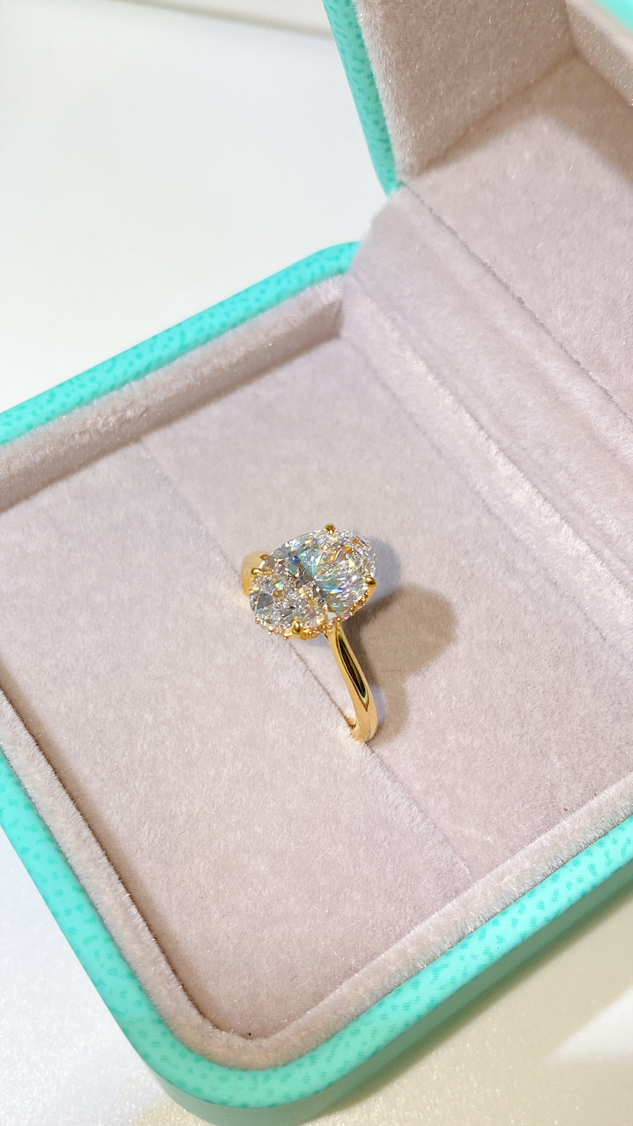 The Tulip Solitaire  - 2.5 Carat Oval Lab Diamond
