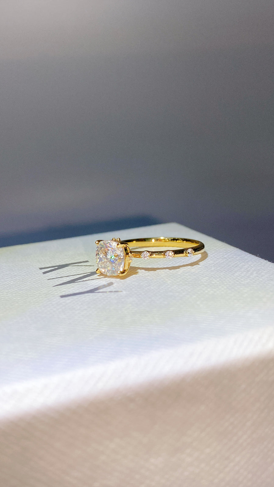 The Solitaire Penelope - 1.5 Carat Cushion Moissanite