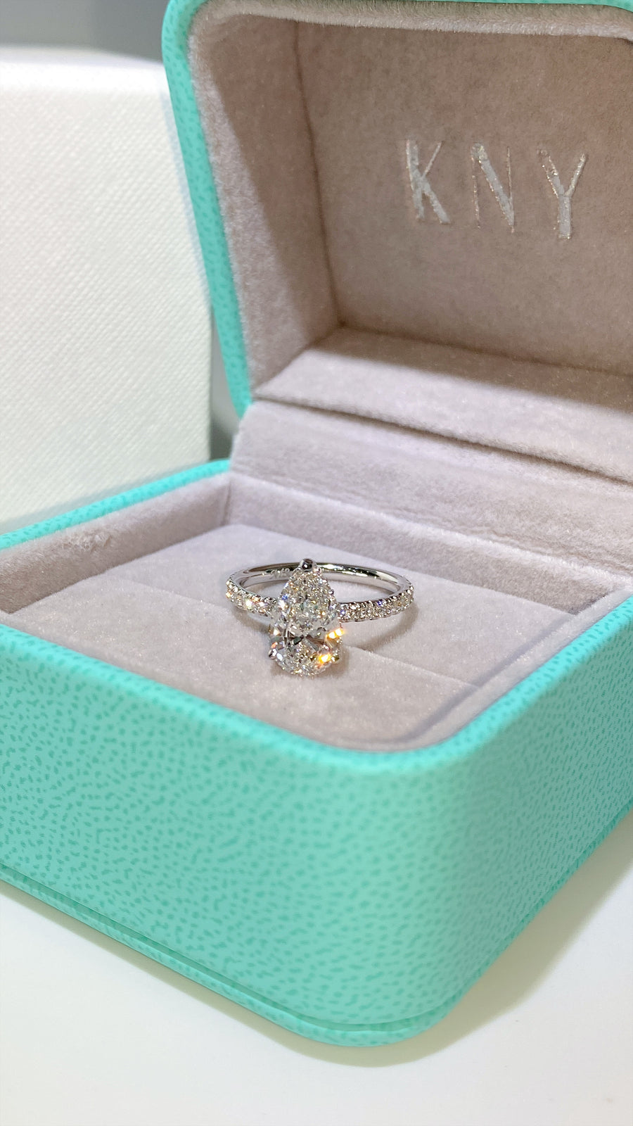 The Pave Kamellie - 2.0 Carat Pear Lab Diamond