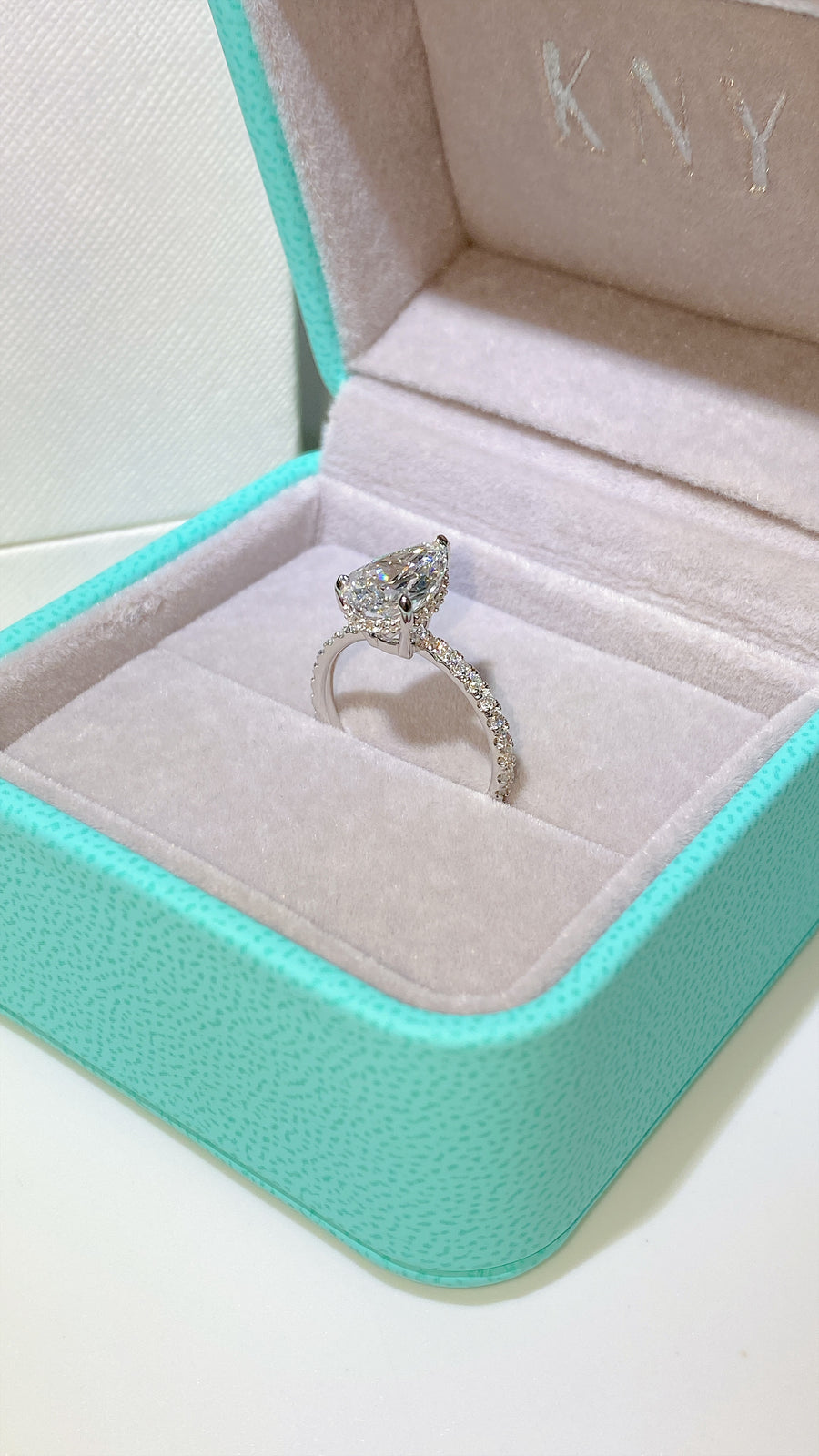 The Pave Kamellie - 2.0 Carat Pear Lab Diamond