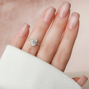  The Aline Oval Moissanite Ring 18k Yellow Gold 003