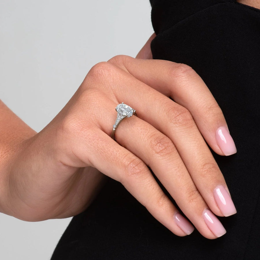  The Amber Oval Moissanite Ring 18k White Gold 004 Final