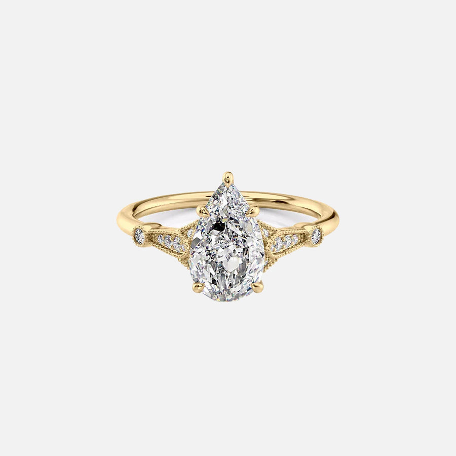  The Amber Pear Moissanite Ring 18k Yellow Gold 001