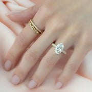  The Catherine Oval Lab Diamond Ring 18k Yellow Gold 004