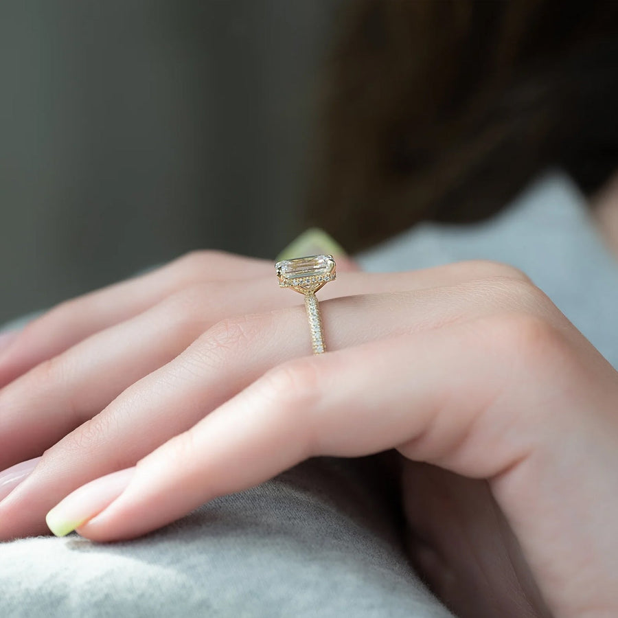  The Celine Emerald Lab Diamond Ring 18k Yellow Gold 004 Final