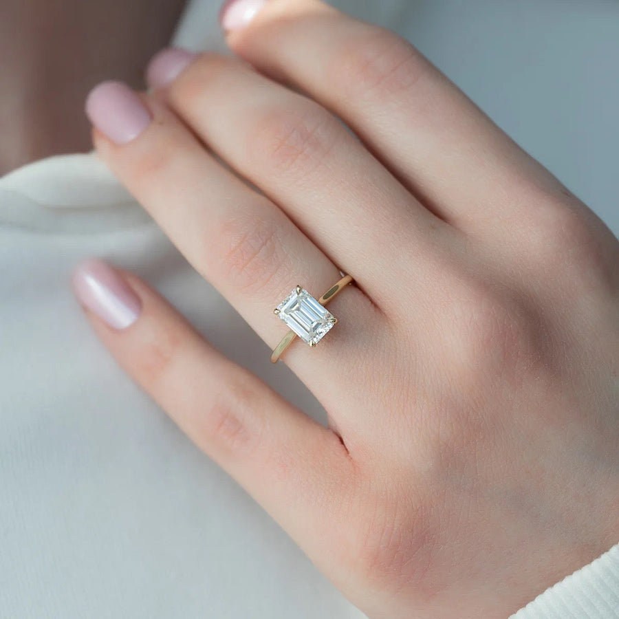  The Ellie Emerald Moissanite Ring 18k Yellow Gold 003
