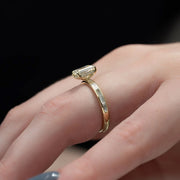  The Jennifer Emerald Moissanite Ring 18k Yellow Gold 004