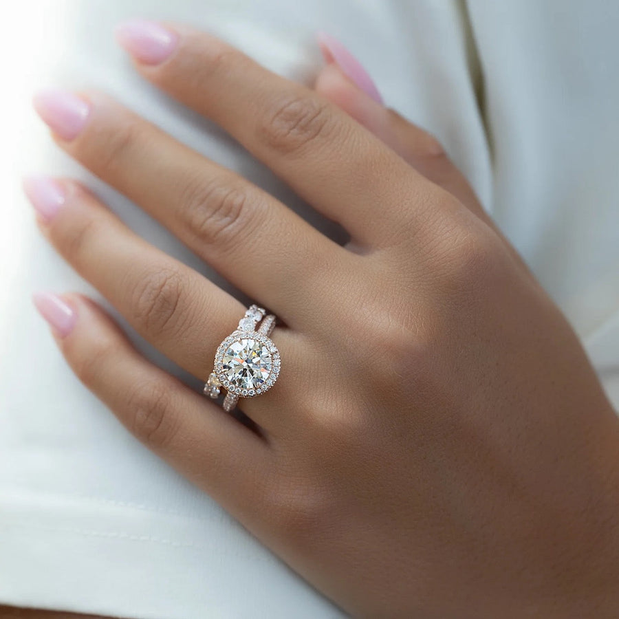  The Kylie Round Moissanite Ring 18k Rose Gold 003