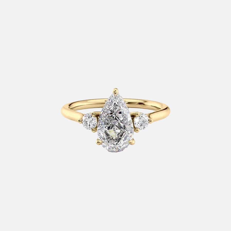  The Lia Pear Lab Diamond Ring 18k Yellow Gold 001