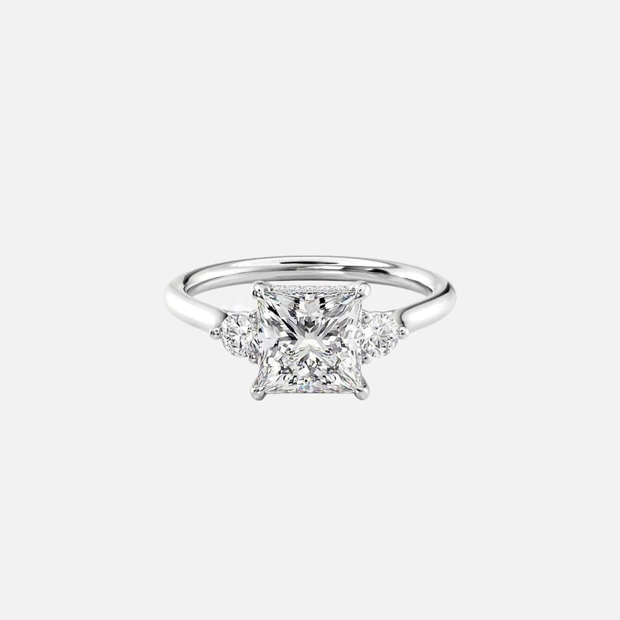  The Lia Princess Lab Diamond Ring 18k White Gold 001