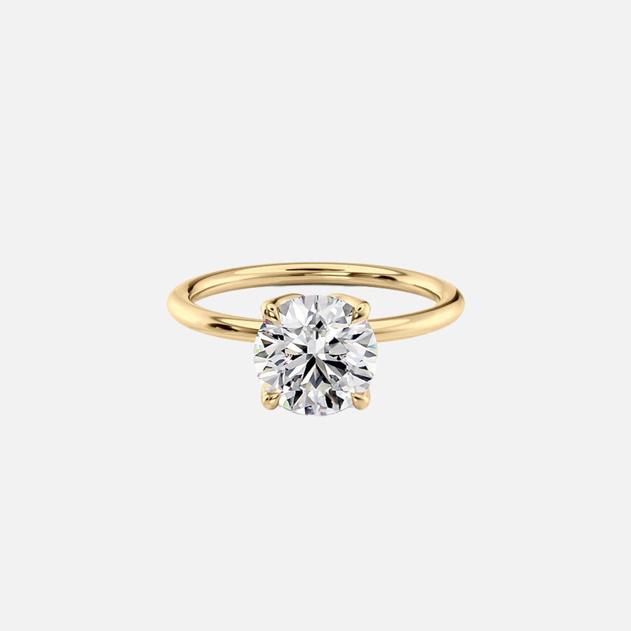  The Lisa Round Moissanite Ring 18k Yellow Gold 001
