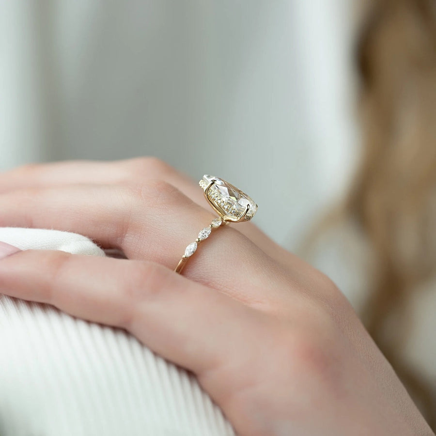  The Marquise Lucia Pear Lab Diamond Ring 18k Yellow Gold 005