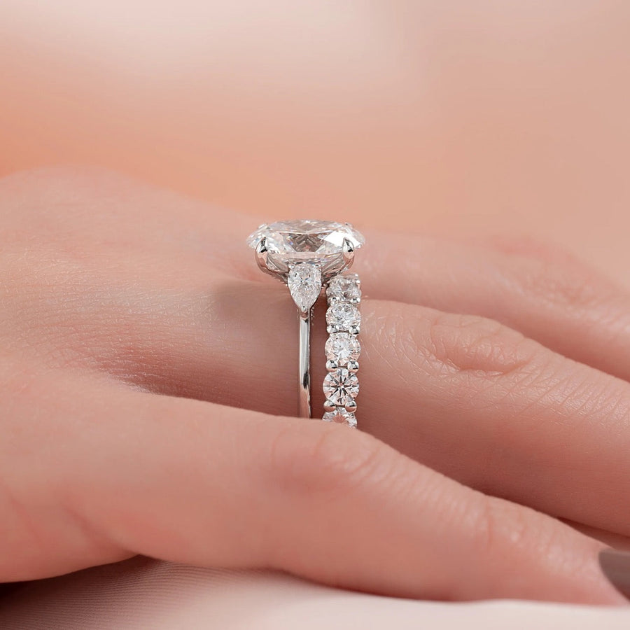 The Megan Pears Oval Moissanite Ring 18k White Gold 004 Final