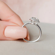  The Michelle Round Lab Diamond Ring 18k White Gold 004