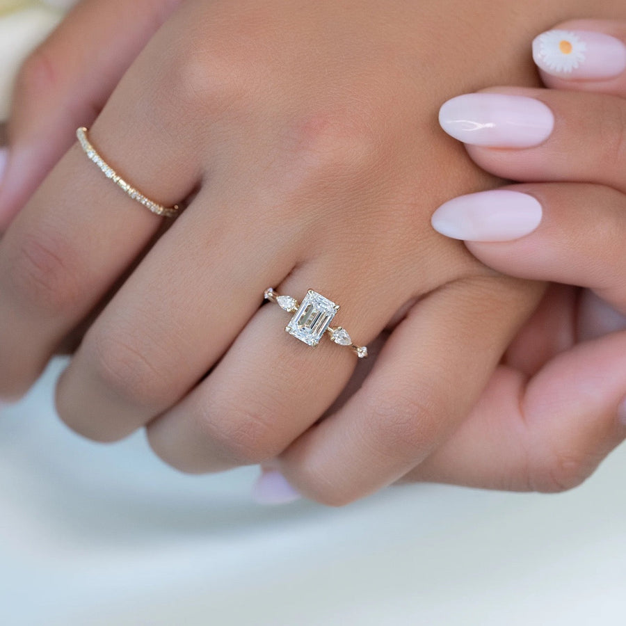  The Naomi Emerald Moissanite Ring 18k Yellow Gold 004 Final
