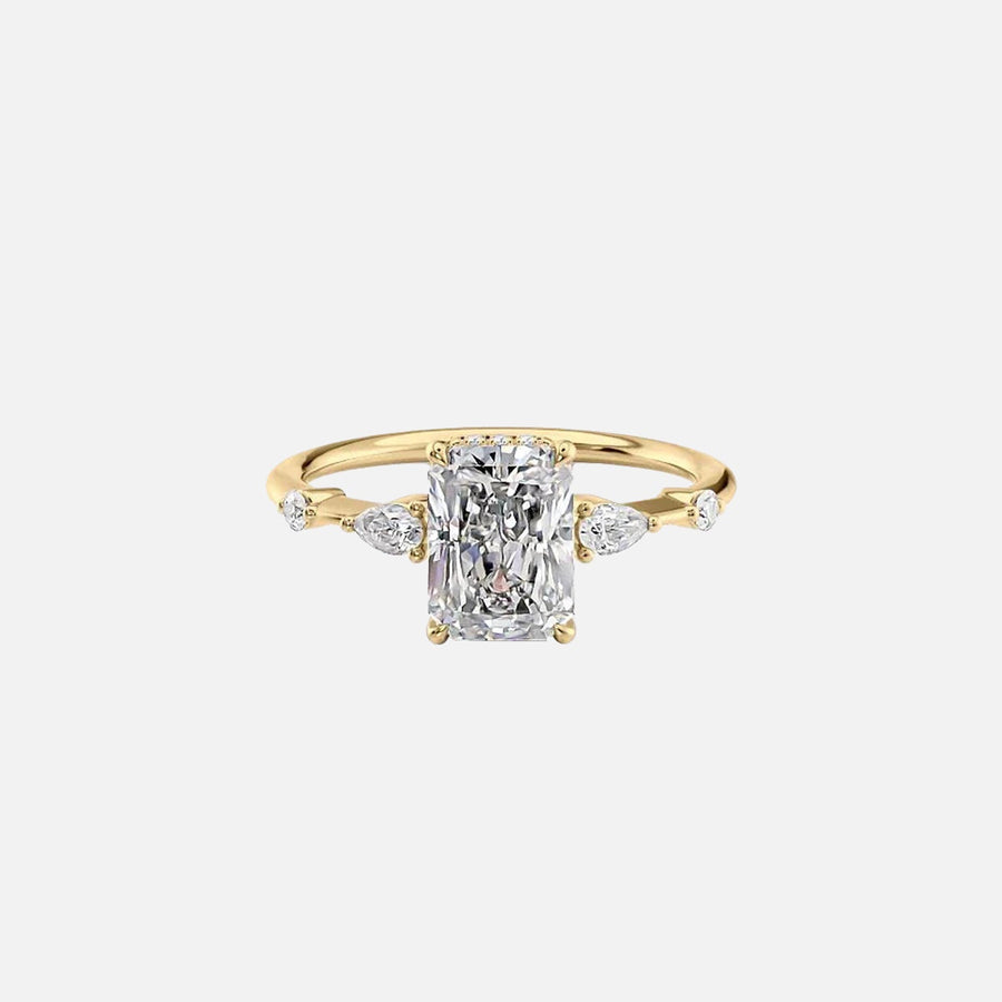  The Naomi Radiant Lab Diamond Ring 18k Yellow Gold 001