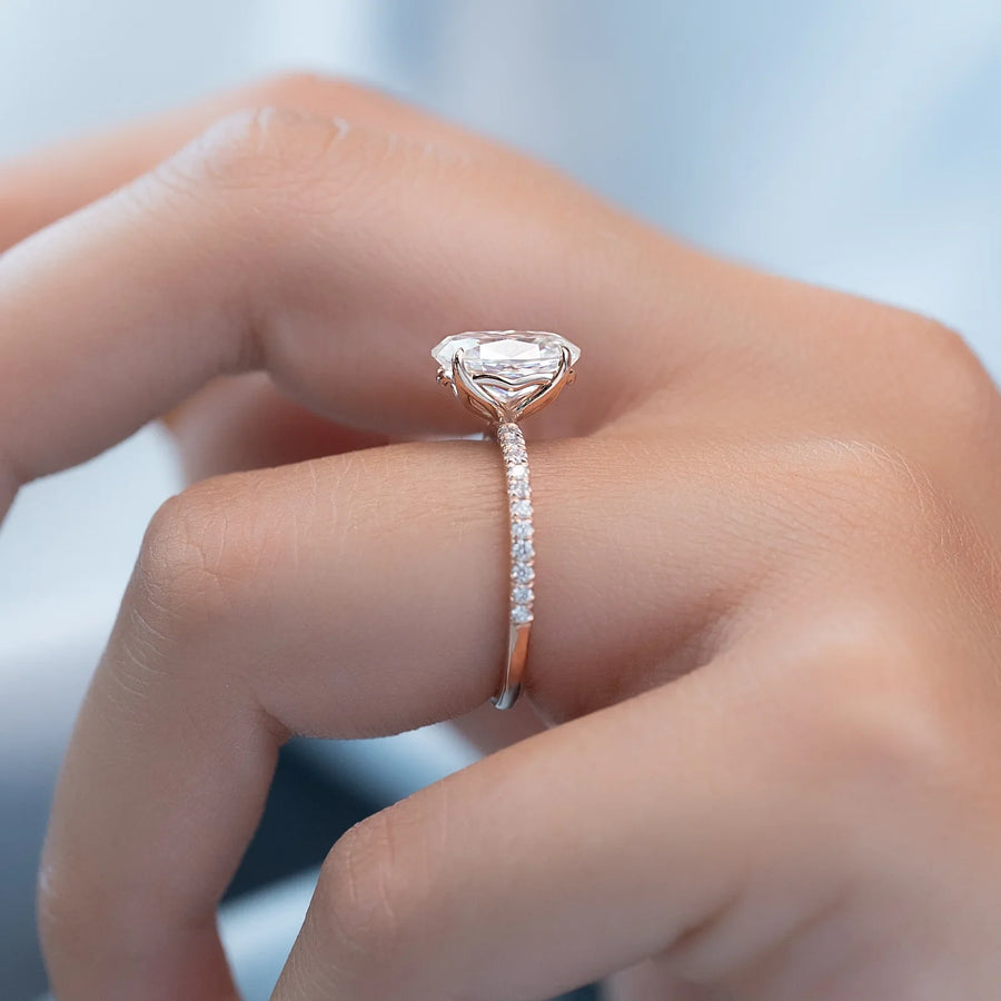  The Pave Alison Oval Lab Diamond Ring 18k Rose Gold 004