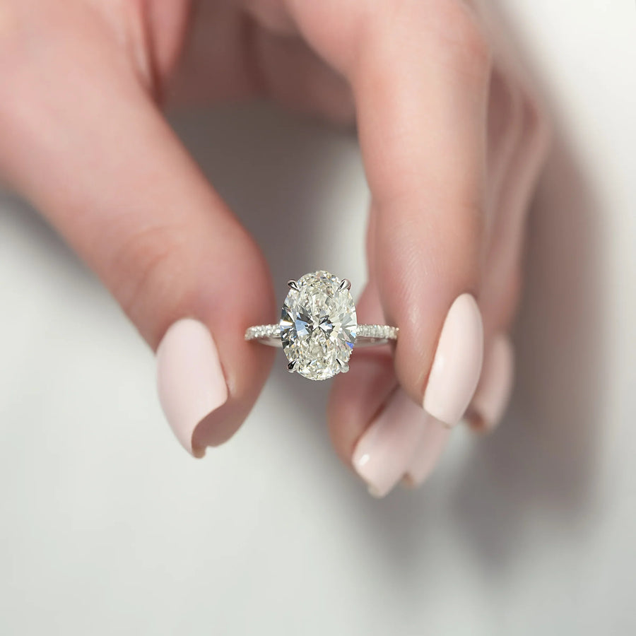  The Pave Crown Kamellie Oval Lab Diamond Ring 18k White Gold 004