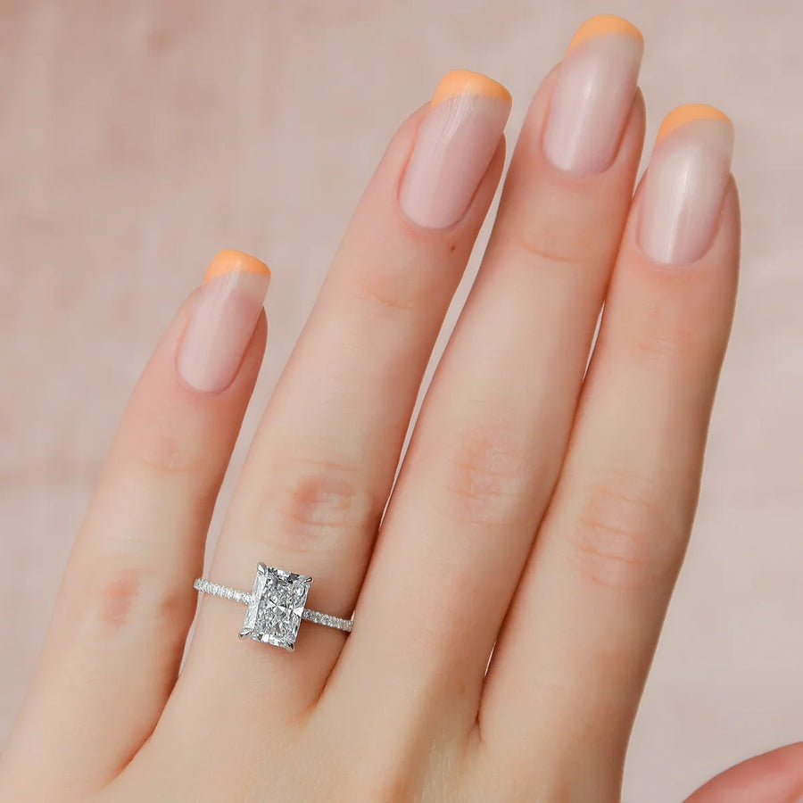  The Pave Kamellie Radiant Lab Diamond Ring 18k White Gold 003