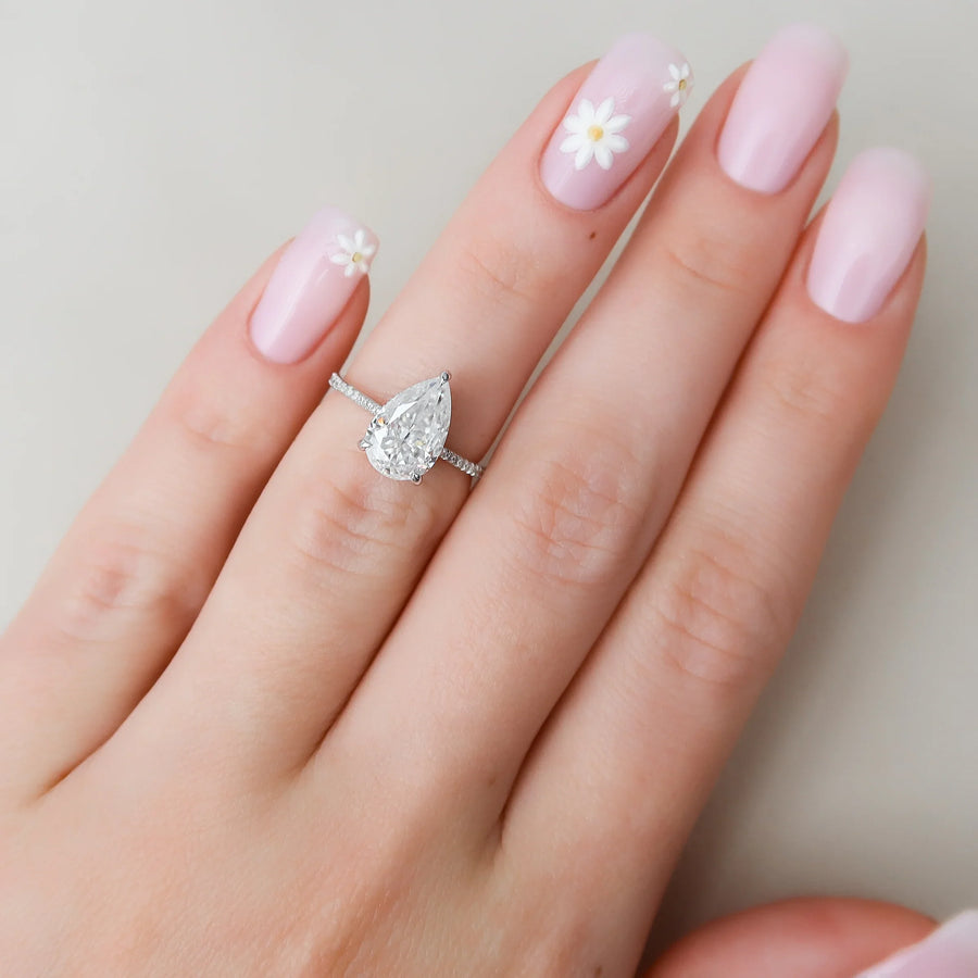  The Pave Maia Pear Lab Diamond Ring 18k White Gold 003