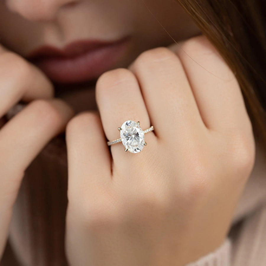  The Pave Petal Kamellie Oval Lab Diamond Ring 14k Yellow Gold 003