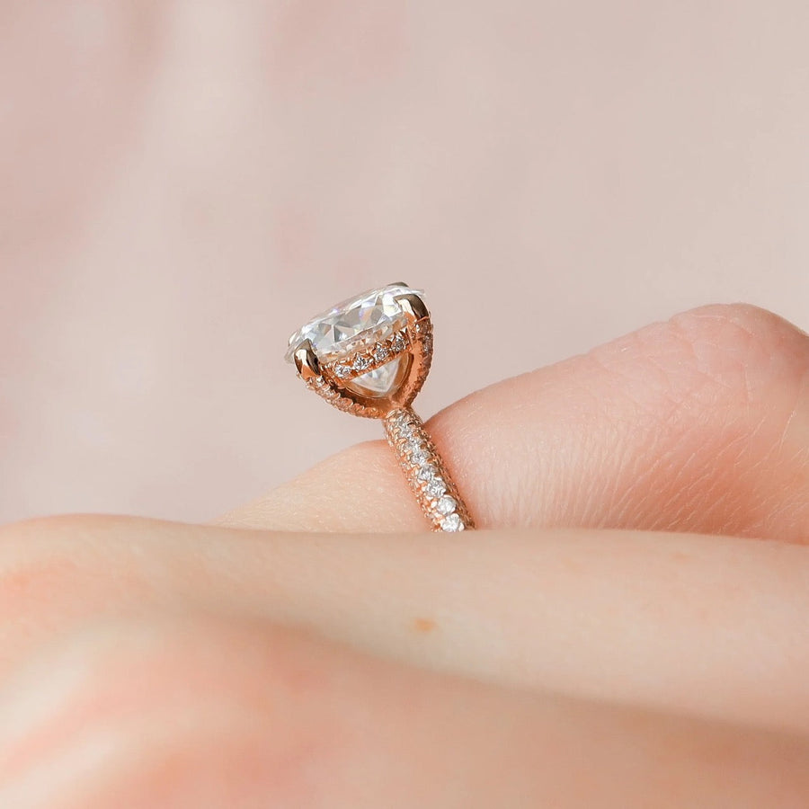  The Rachel Round Moissanite Ring 18k Rose Gold 004