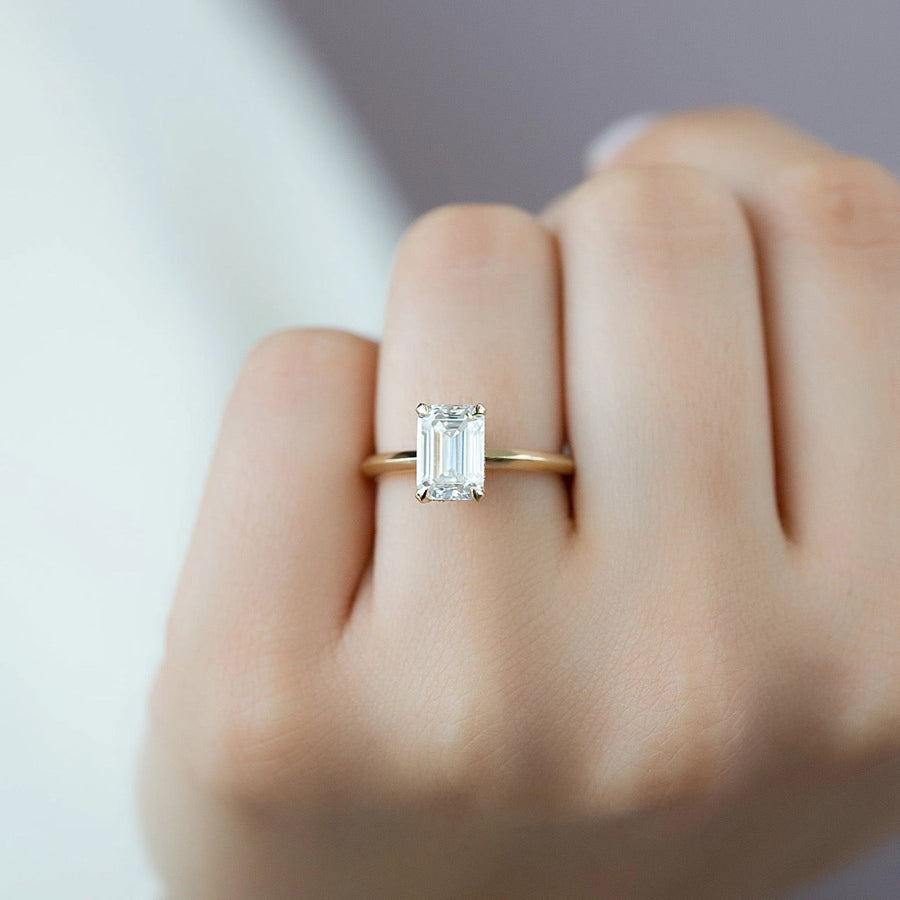  The Razor Kamellie Emerald Lab Diamond Ring 18k Yellow Gold 003