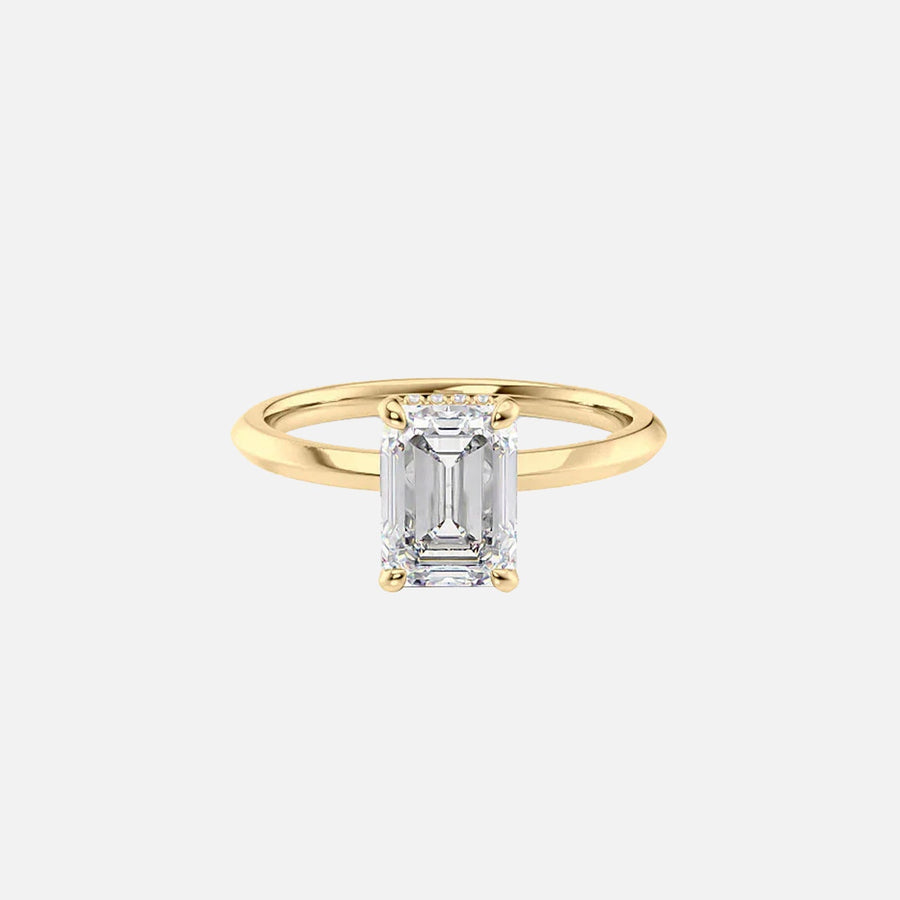  The Razor Kamellie Emerald Moissanite Ring 18k Yellow Gold 001
