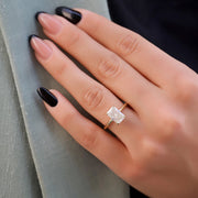  The Razor Kamellie Radiant Moissanite Ring 18k Yellow Gold 003