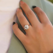  The Razor Kamellie Round Lab Diamond Ring 18k White Gold 003