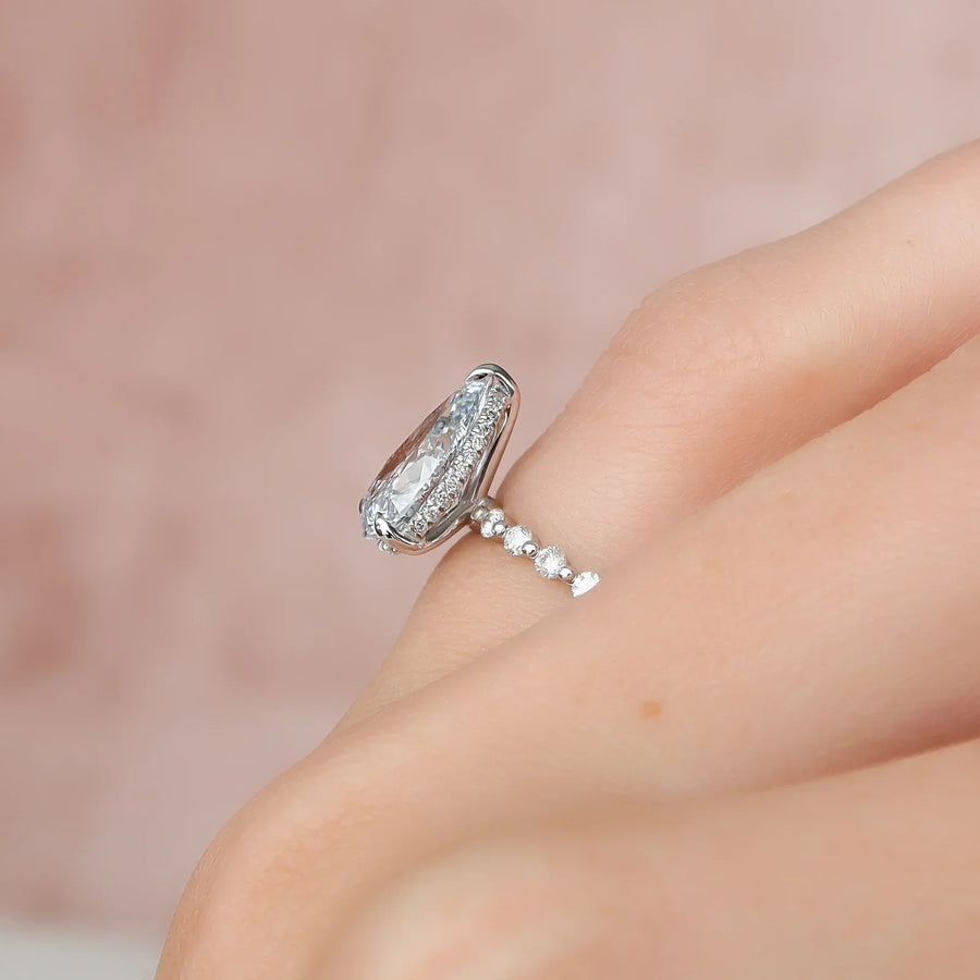  The Round Khloe Pear Lab Diamond Ring 18k White Gold 004 Final