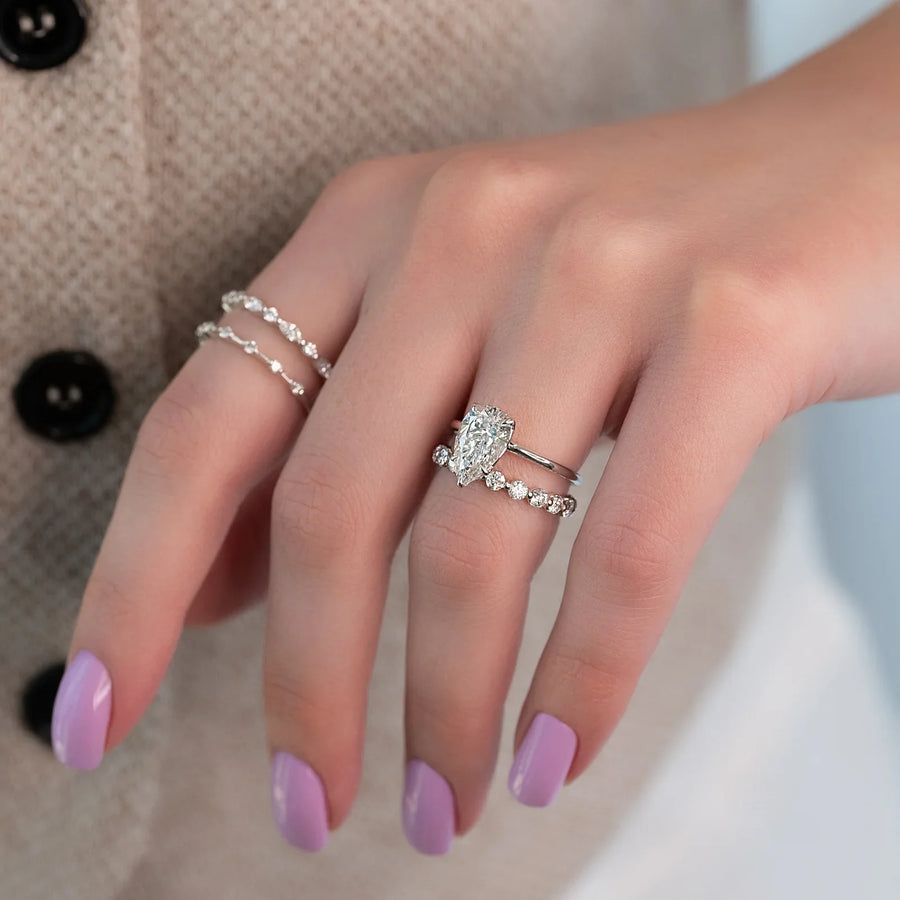  The Solitaire Alison Pear Lab Diamond Ring 18k White Gold 004