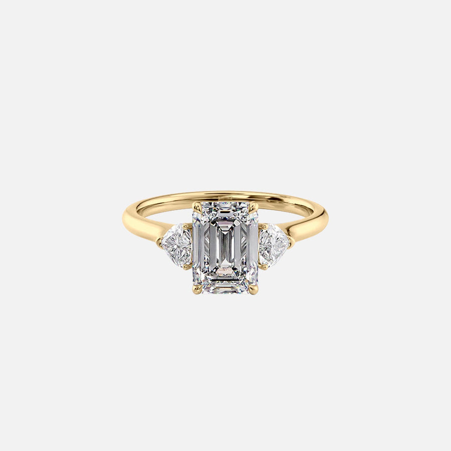 The Solitaire Hearts Liv Emerald Lab Diamond Ring 14k Yellow Gold 001