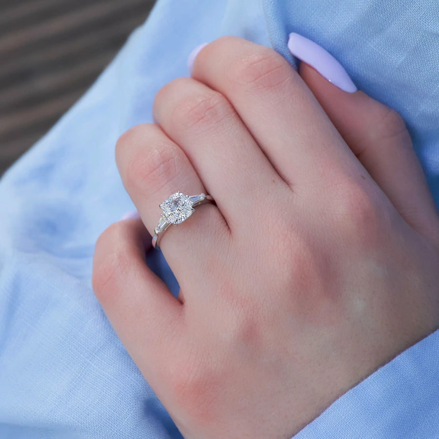  The Solitaire Liv Cushion Moissanite Ring 18k White Gold 003 Final