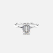  The Solitaire Low Profile Kamellie Emerald Moissanite Ring 18k White Gold 001