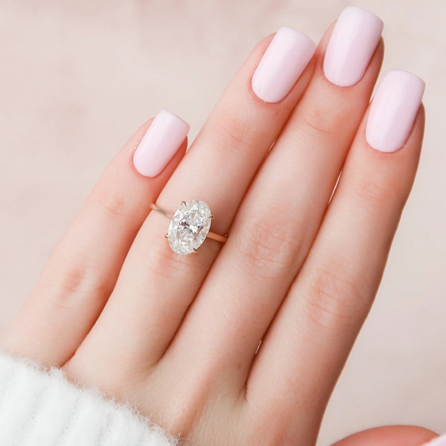  The Solitaire Natalie Oval Lab Diamond Ring 18k Rose Gold 003