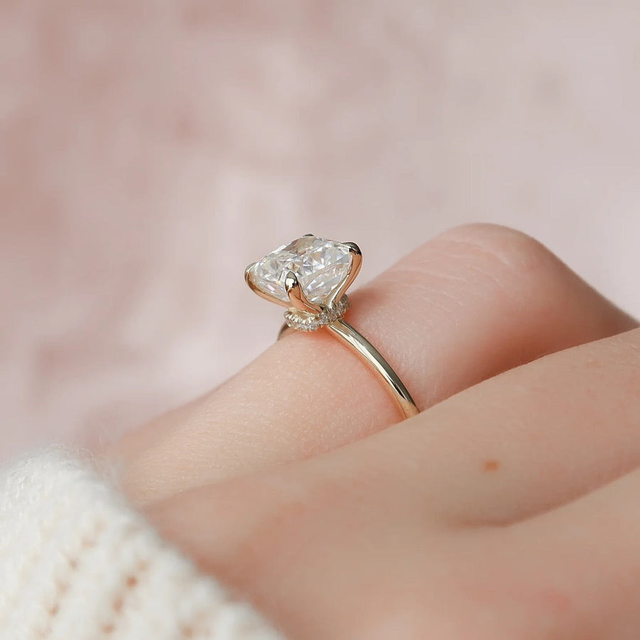  The Solitaire Nelly Cushion Lab Diamond Ring 18k Yellow Gold 004 Final